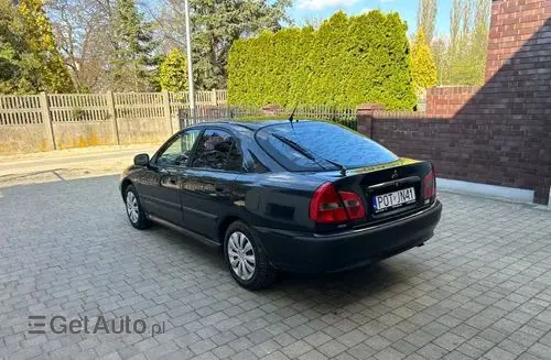 MITSUBISHI Carisma 
