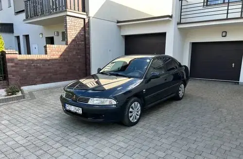 MITSUBISHI Carisma 