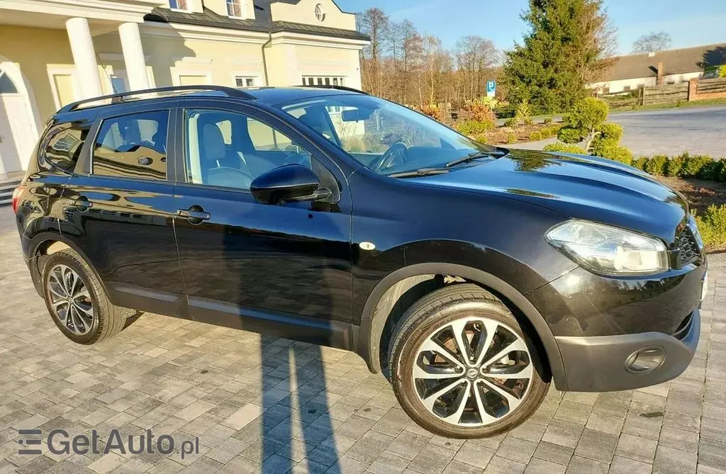 NISSAN Qashqai+2 