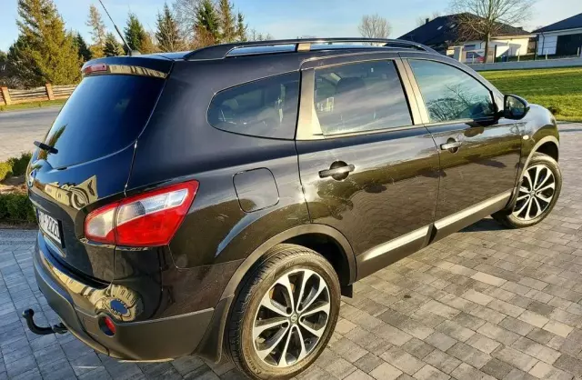 NISSAN Qashqai+2 