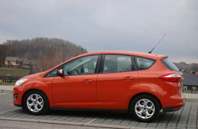 FORD C-MAX 