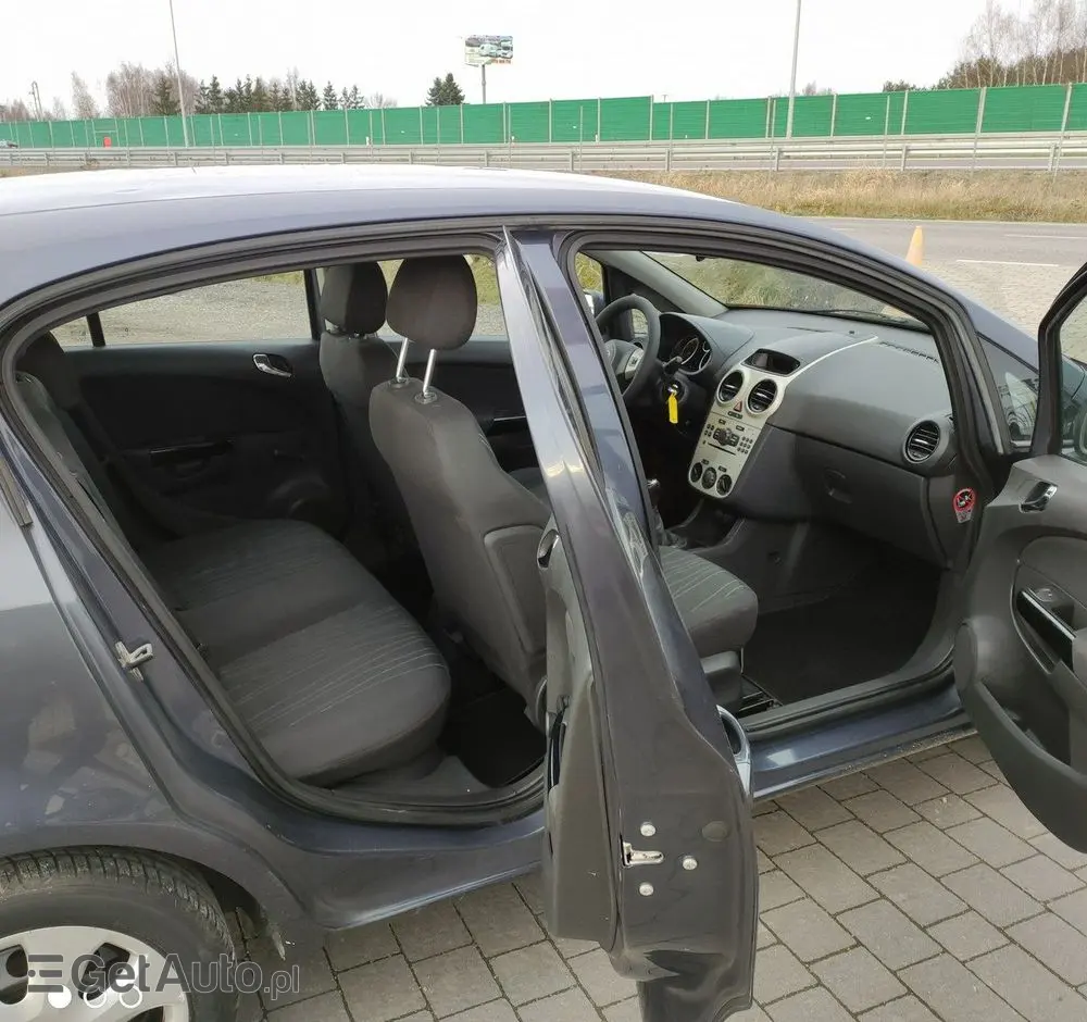 OPEL Corsa 