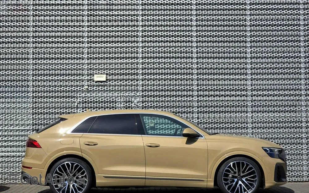 AUDI Q8 50 TDI quattro tiptronic
