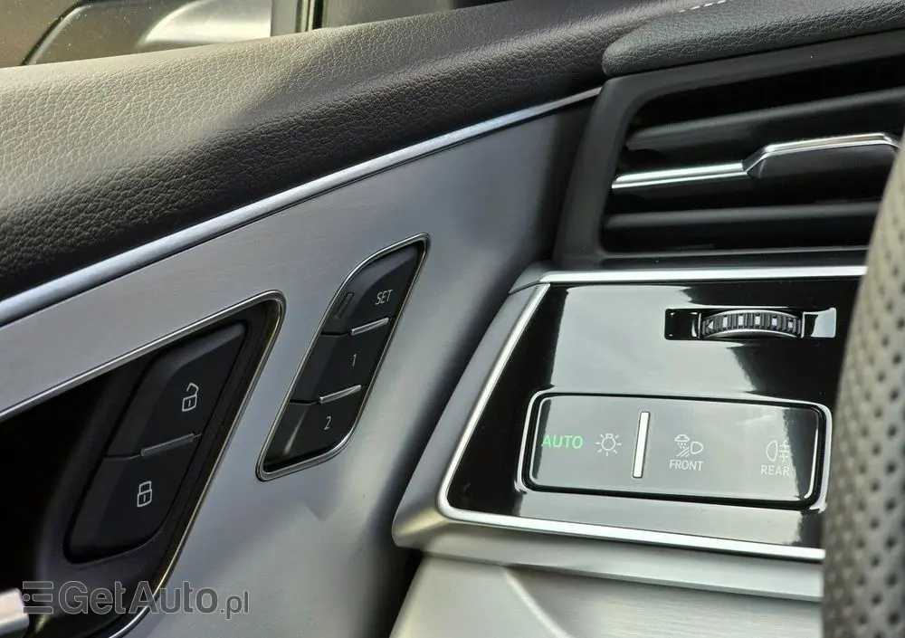 AUDI Q8 50 TDI quattro tiptronic