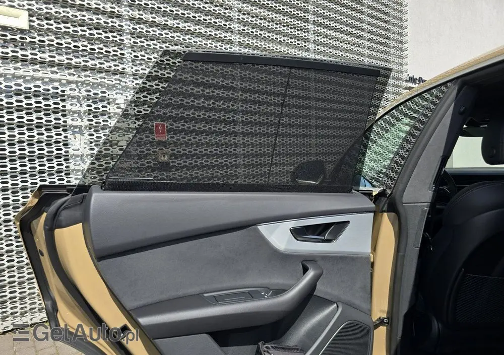 AUDI Q8 50 TDI quattro tiptronic