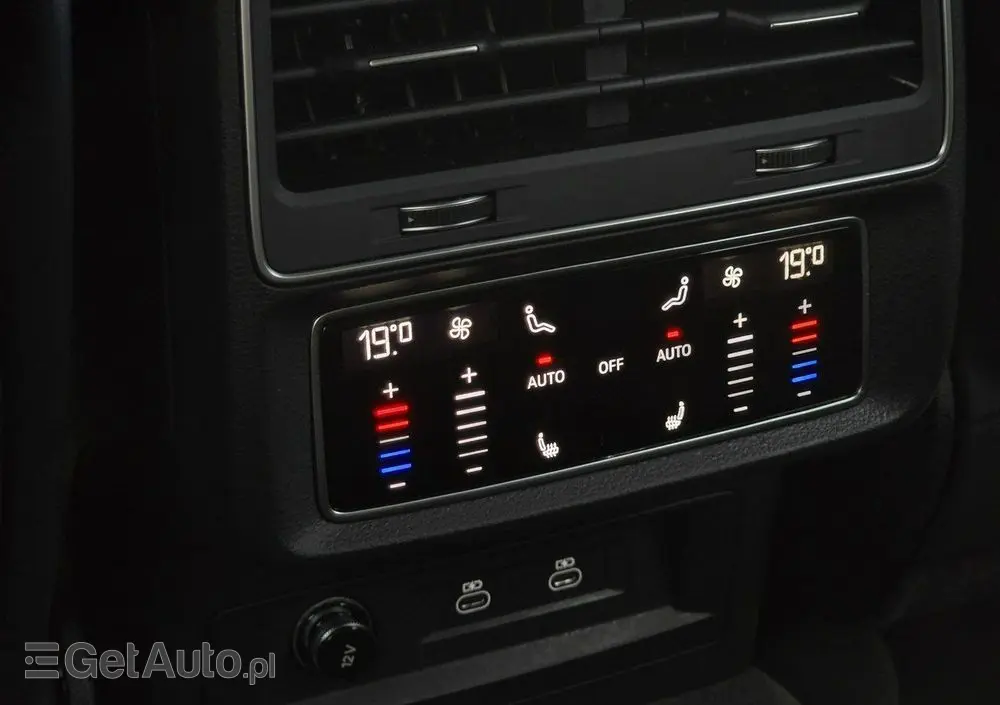 AUDI Q8 50 TDI quattro tiptronic