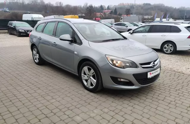 OPEL Astra 1.4 Turbo (120 KM)