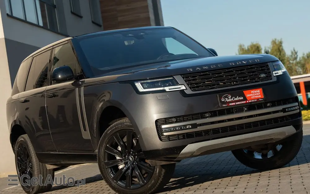LAND ROVER Range Rover D300 HSE