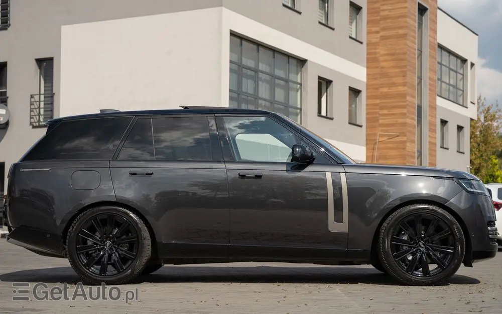 LAND ROVER Range Rover D300 HSE