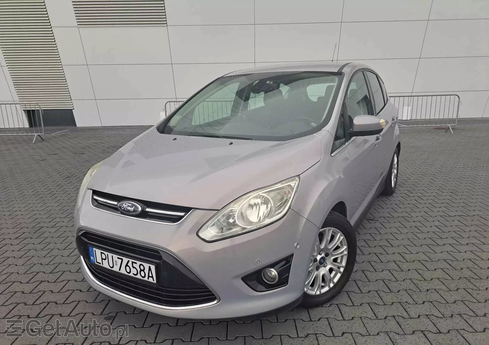 FORD C-MAX 1.6 Titanium