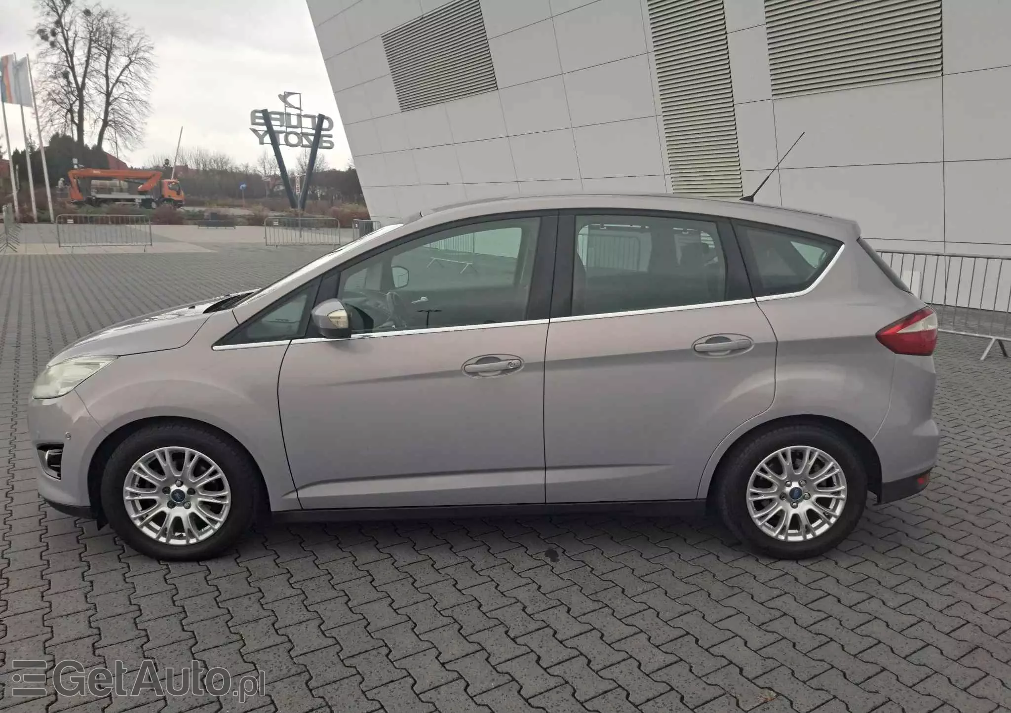 FORD C-MAX 1.6 Titanium