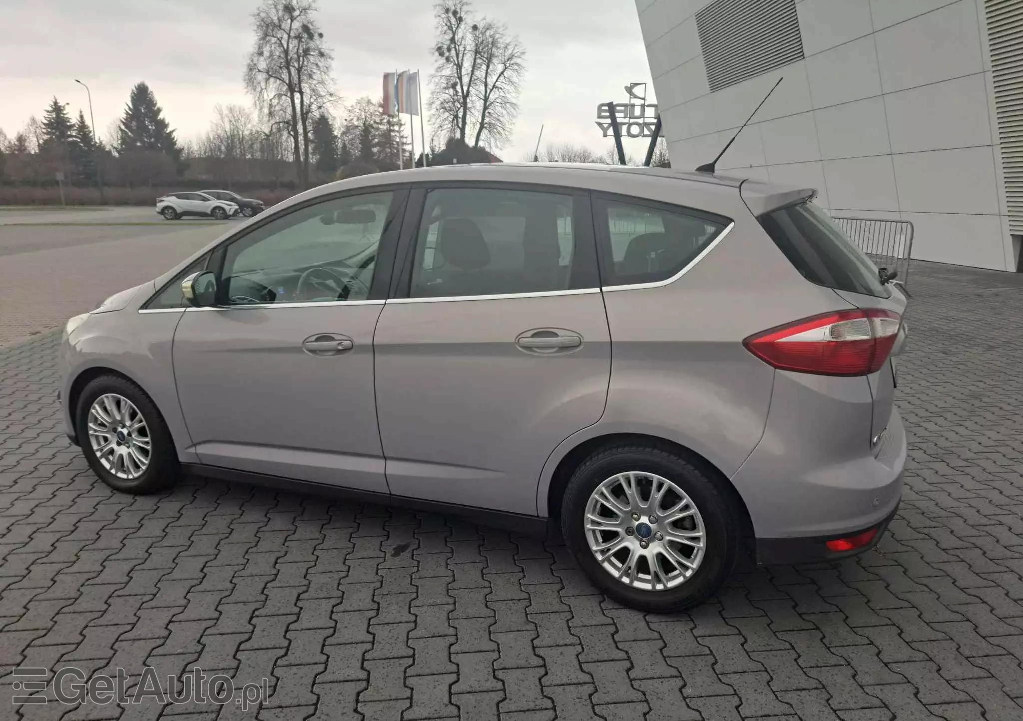 FORD C-MAX 1.6 Titanium