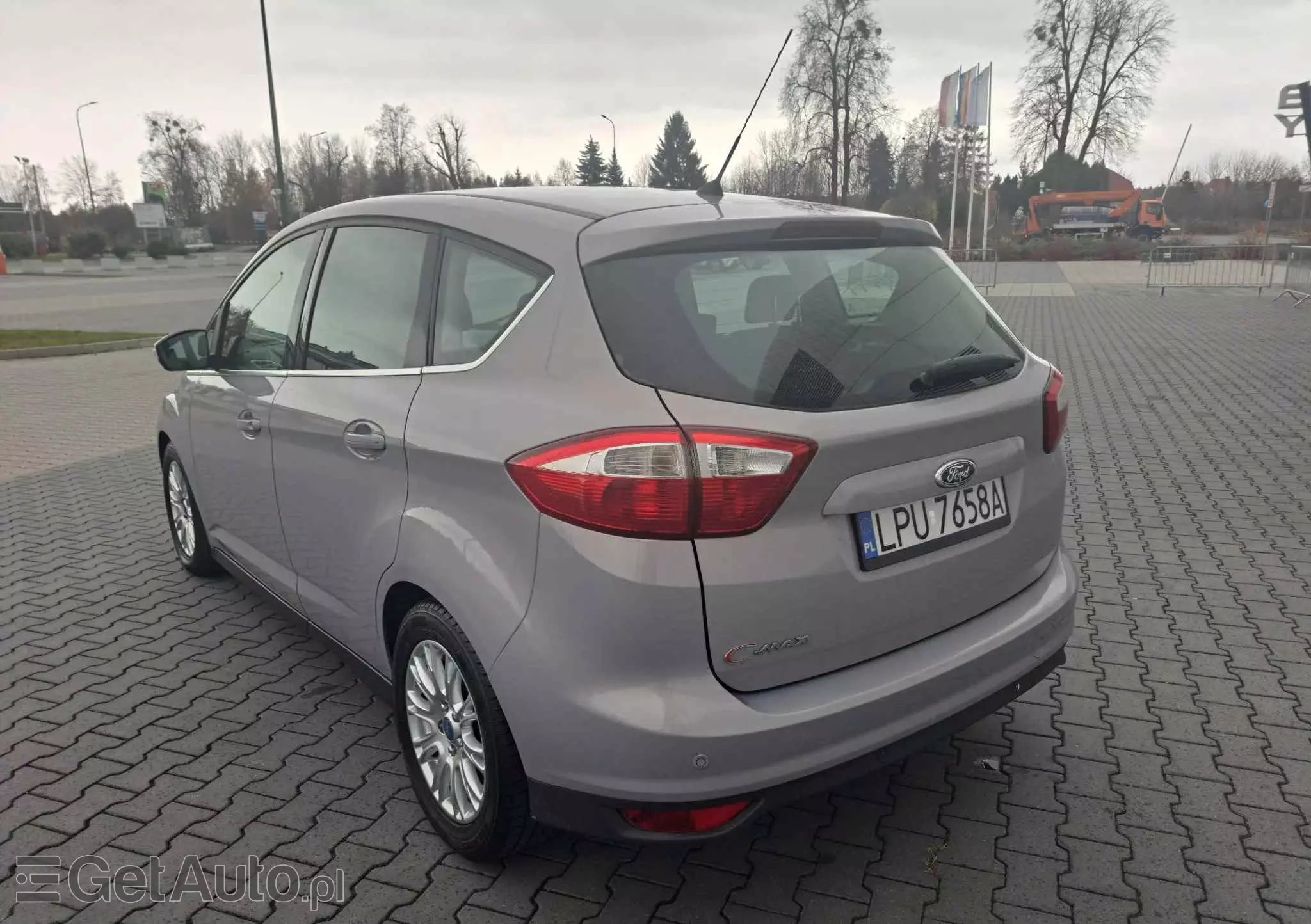 FORD C-MAX 1.6 Titanium