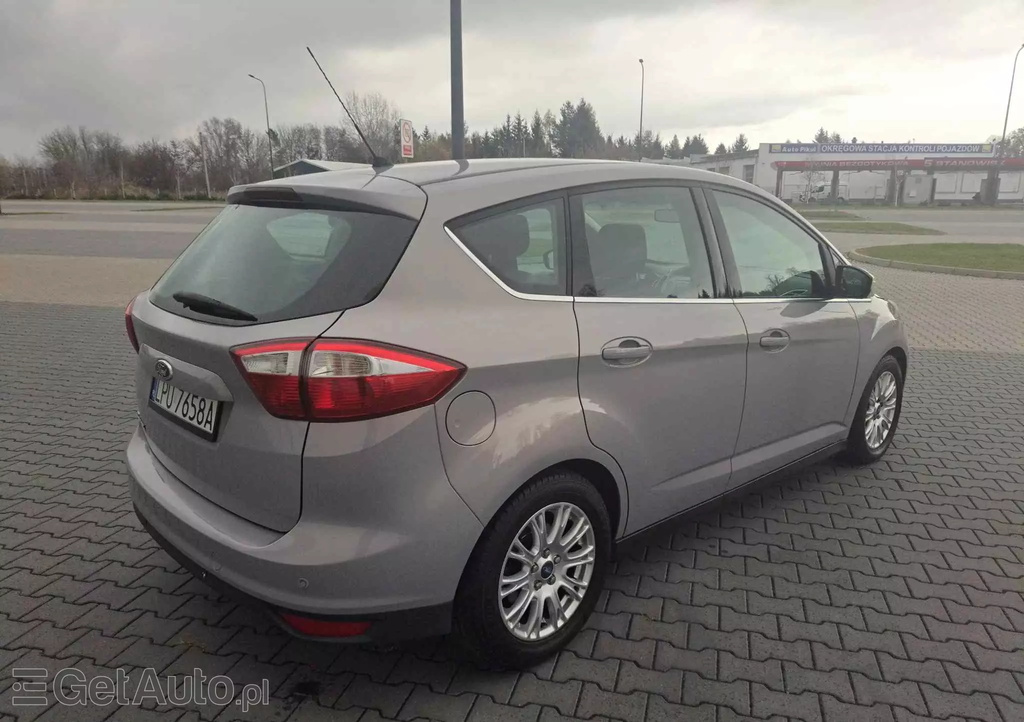 FORD C-MAX 1.6 Titanium