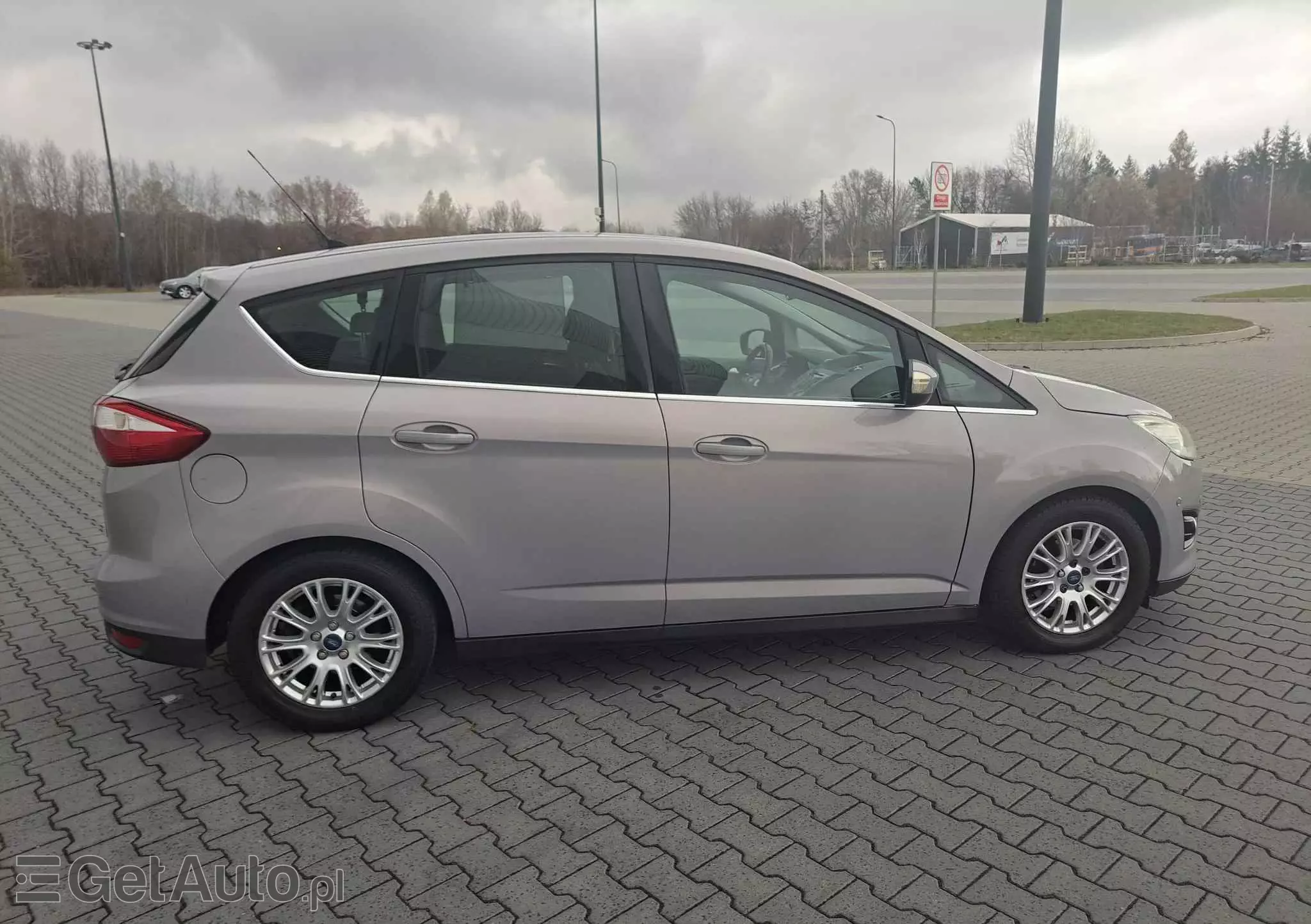 FORD C-MAX 1.6 Titanium