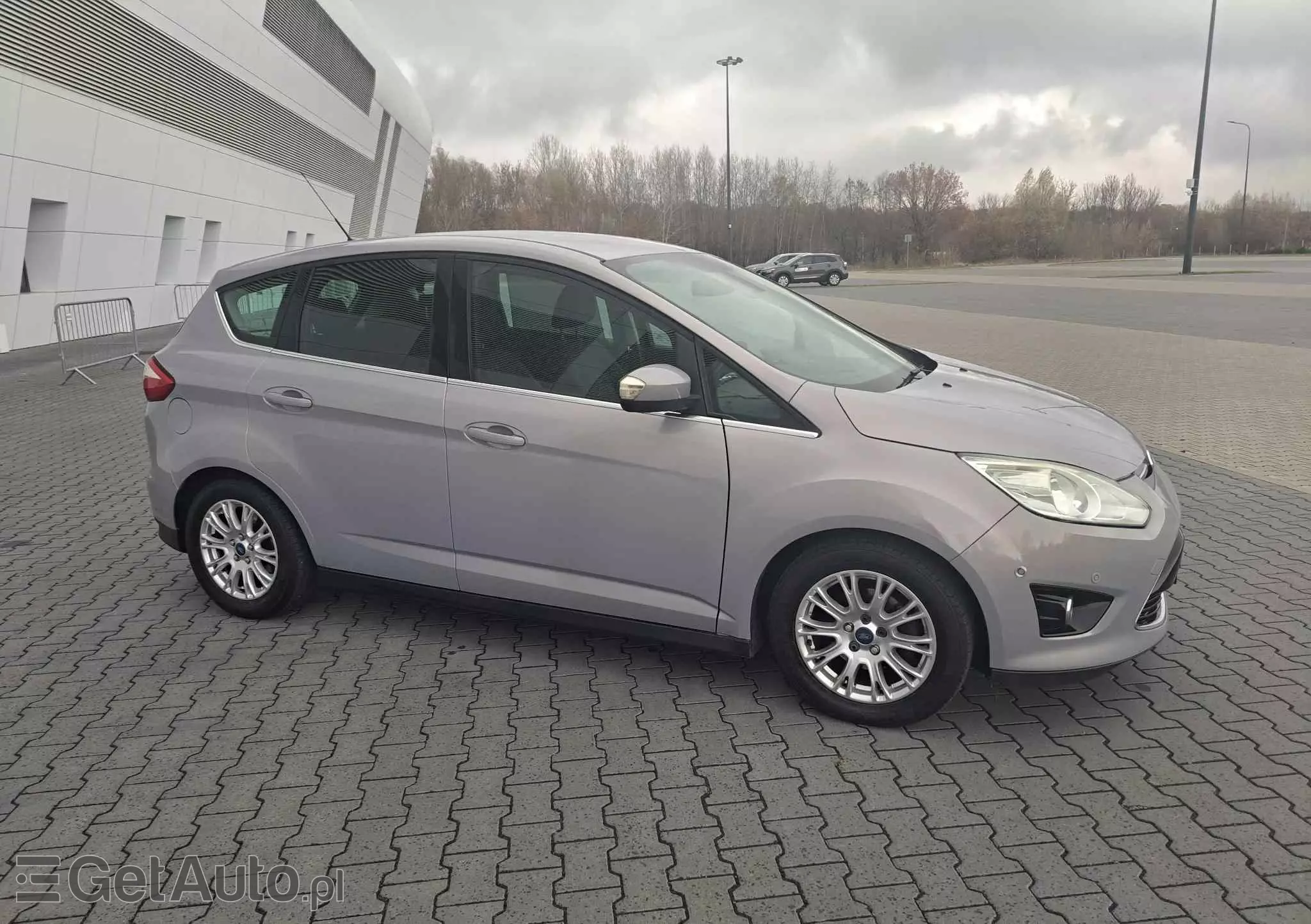 FORD C-MAX 1.6 Titanium