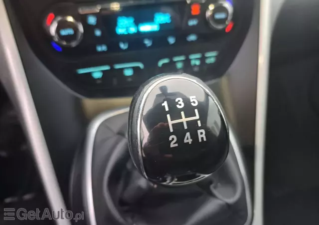 FORD C-MAX 1.6 Titanium