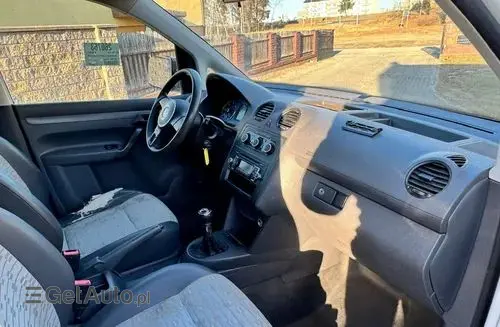 VOLKSWAGEN Caddy 