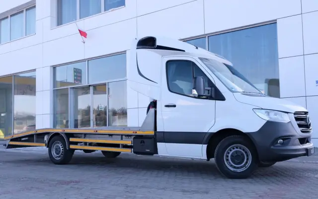 MERCEDES-BENZ Sprinter 