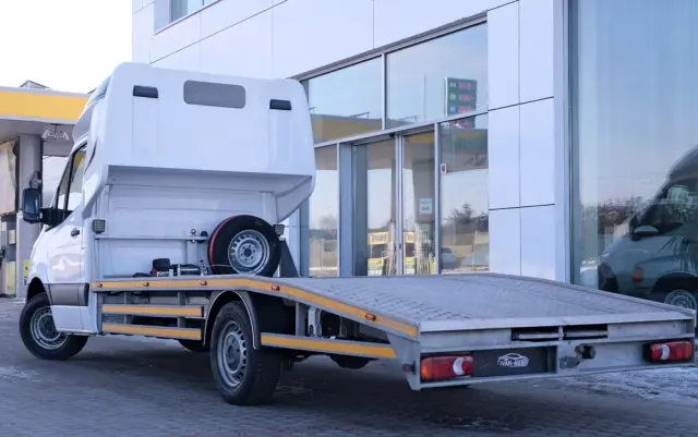 MERCEDES-BENZ Sprinter 