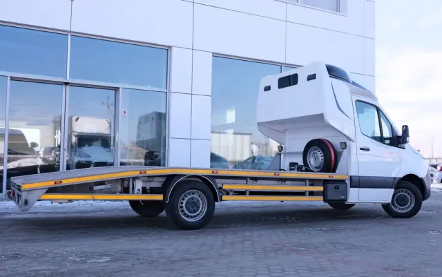 MERCEDES-BENZ Sprinter 