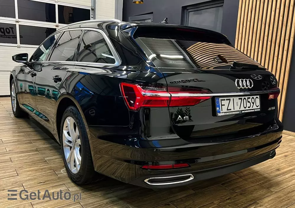 AUDI A6 Avant 40 TDI S tronic