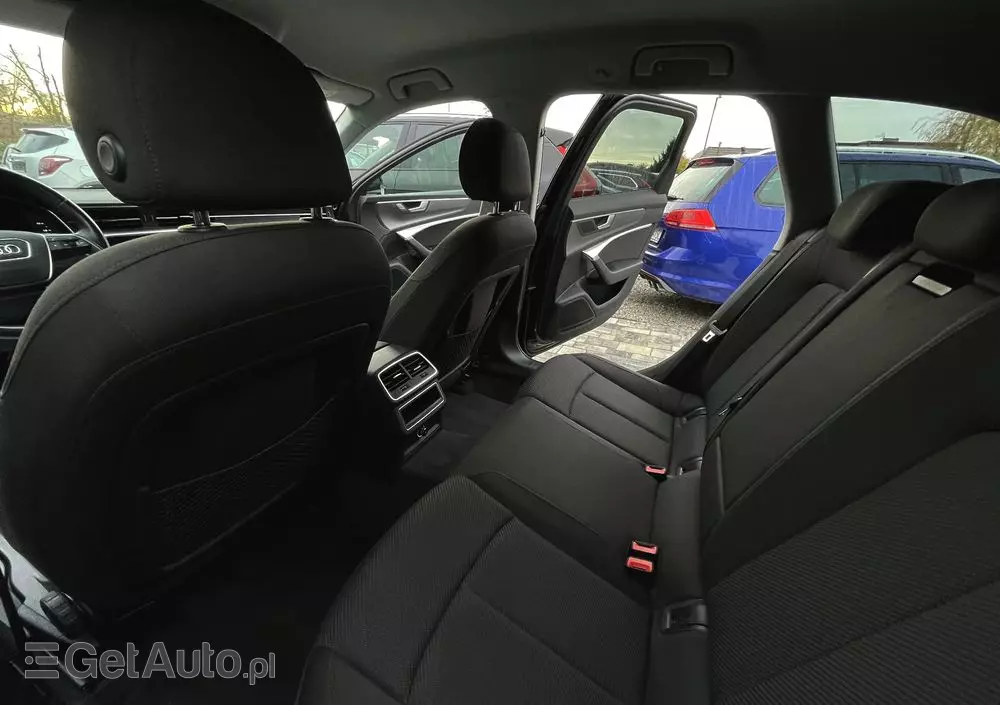 AUDI A6 Avant 40 TDI S tronic