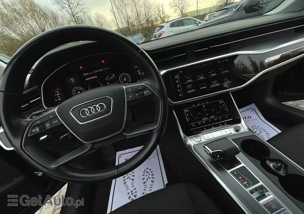 AUDI A6 Avant 40 TDI S tronic