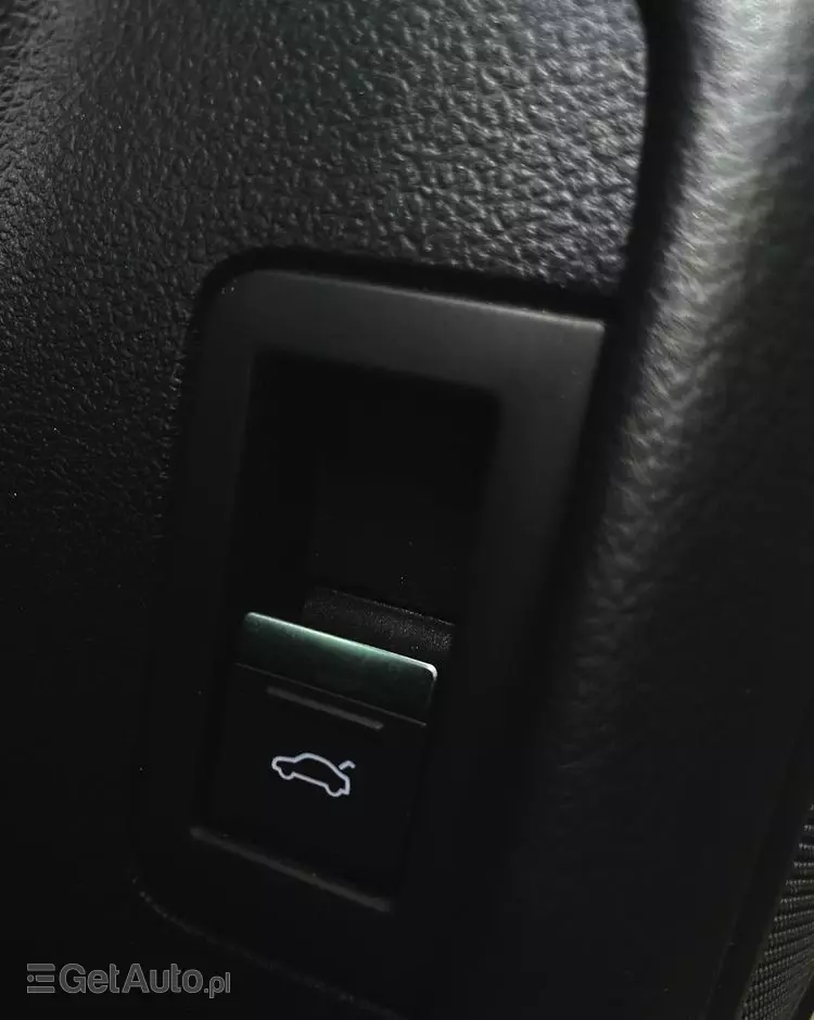 AUDI A6 Avant 40 TDI S tronic