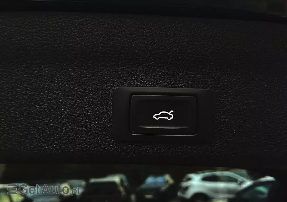 AUDI A6 Avant 40 TDI S tronic