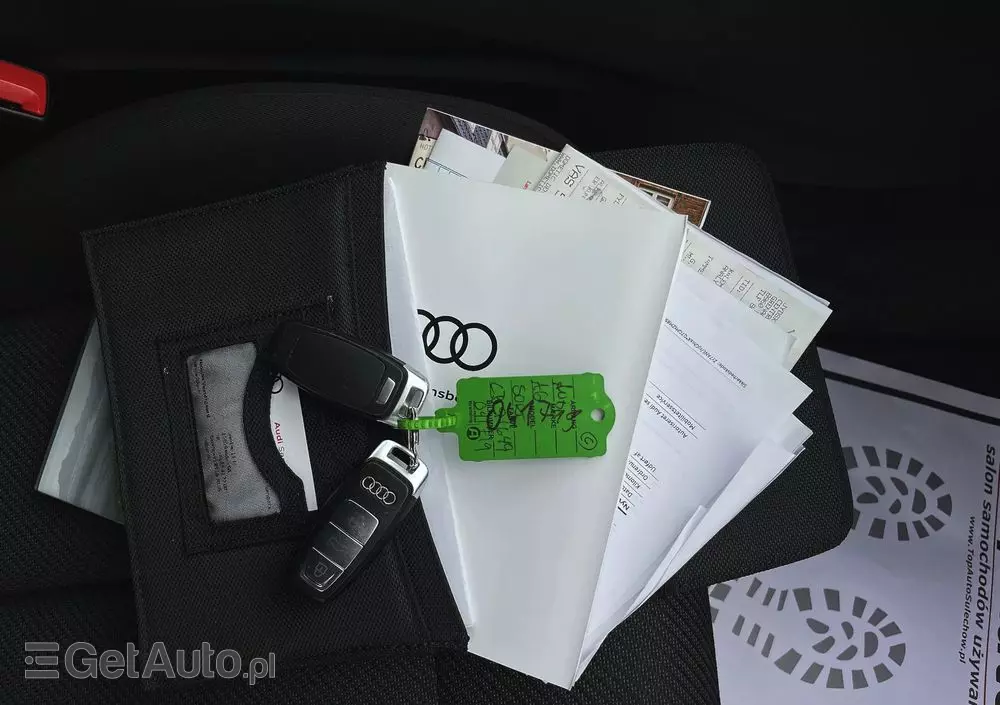 AUDI A6 Avant 40 TDI S tronic