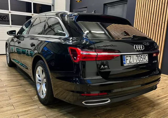 AUDI A6 Avant 40 TDI S tronic