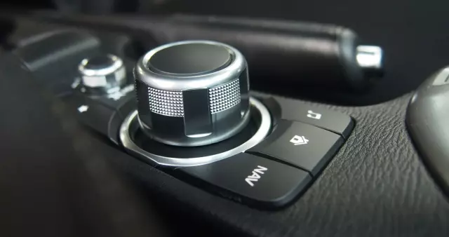 MAZDA CX-3 SKYACTIV-G 120 SKYACTIV-Drive FWD Sports-Line