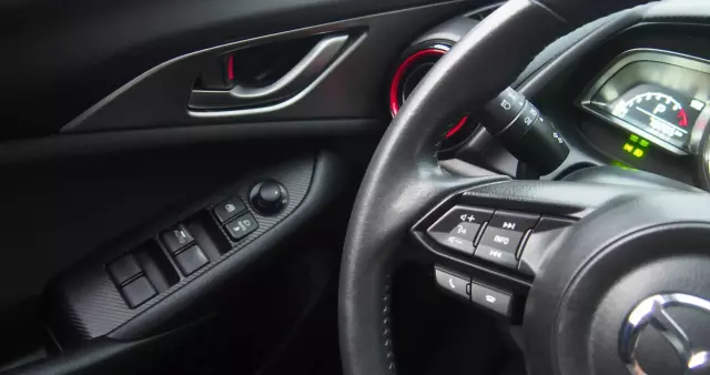 MAZDA CX-3 SKYACTIV-G 120 SKYACTIV-Drive FWD Sports-Line