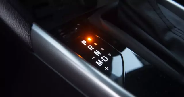 MAZDA CX-3 SKYACTIV-G 120 SKYACTIV-Drive FWD Sports-Line