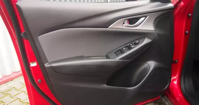 MAZDA CX-3 SKYACTIV-G 120 SKYACTIV-Drive FWD Sports-Line