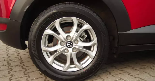 MAZDA CX-3 SKYACTIV-G 120 SKYACTIV-Drive FWD Sports-Line