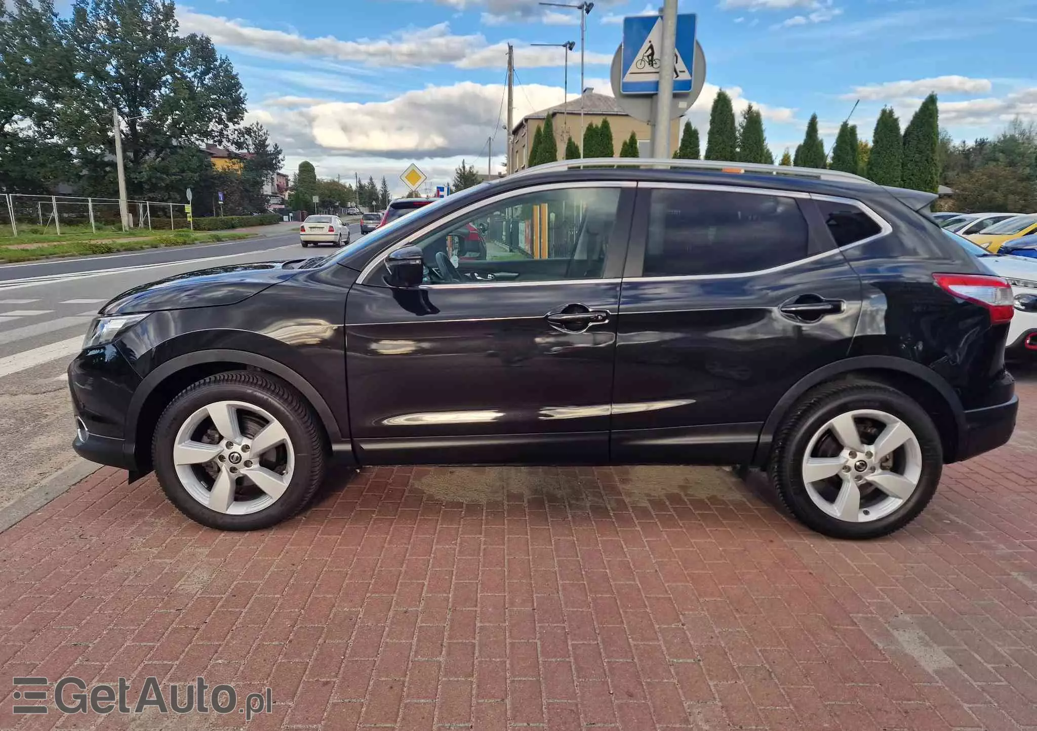 NISSAN Qashqai 1.6 DIG-T N-Connecta
