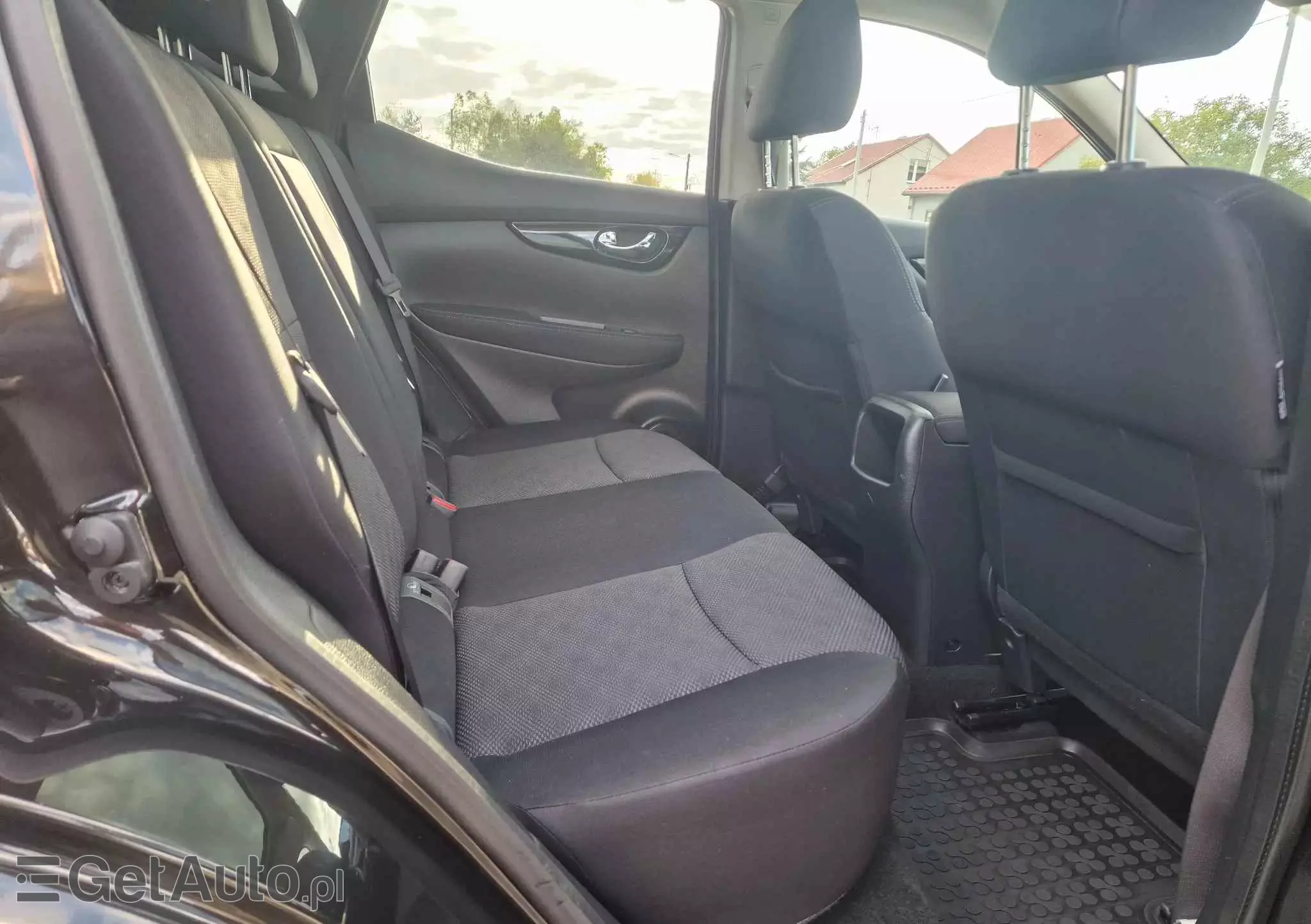 NISSAN Qashqai 1.6 DIG-T N-Connecta