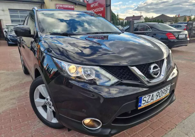 NISSAN Qashqai 1.6 DIG-T N-Connecta