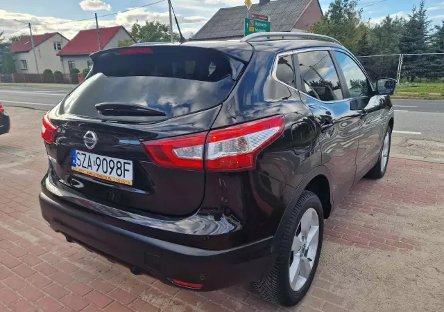 NISSAN Qashqai 1.6 DIG-T N-Connecta