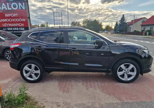 NISSAN Qashqai 1.6 DIG-T N-Connecta
