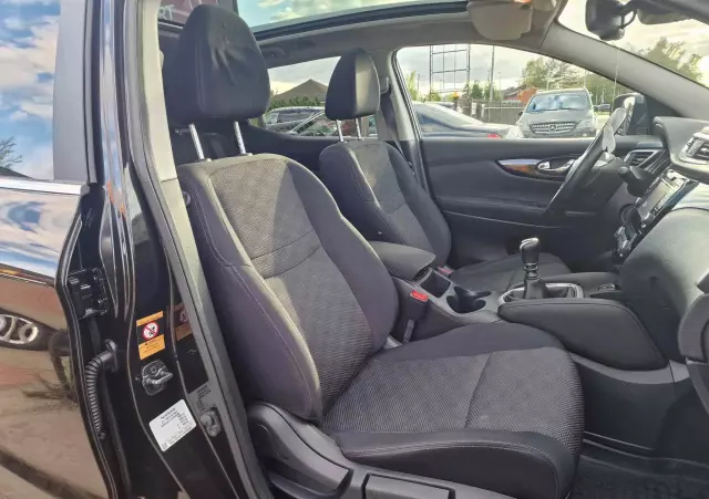 NISSAN Qashqai 1.6 DIG-T N-Connecta