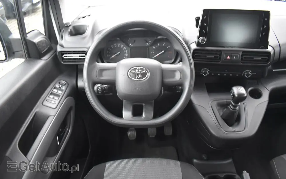 TOYOTA Proace City Verso 1.5 D-4D Business