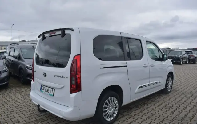 TOYOTA Proace City Verso 1.5 D-4D Business