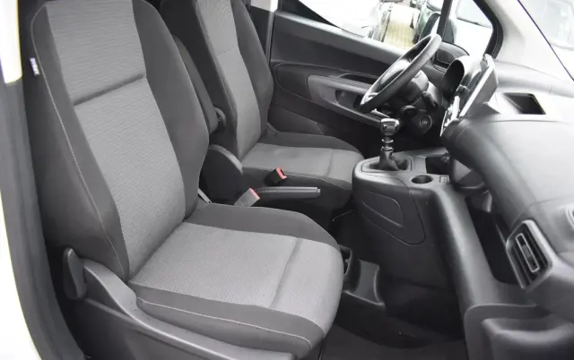 TOYOTA Proace City Verso 1.5 D-4D Business