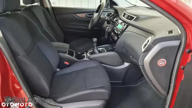 NISSAN Qashqai 1.2 DIG-T Acenta