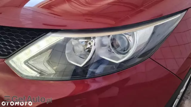 NISSAN Qashqai 1.2 DIG-T Acenta