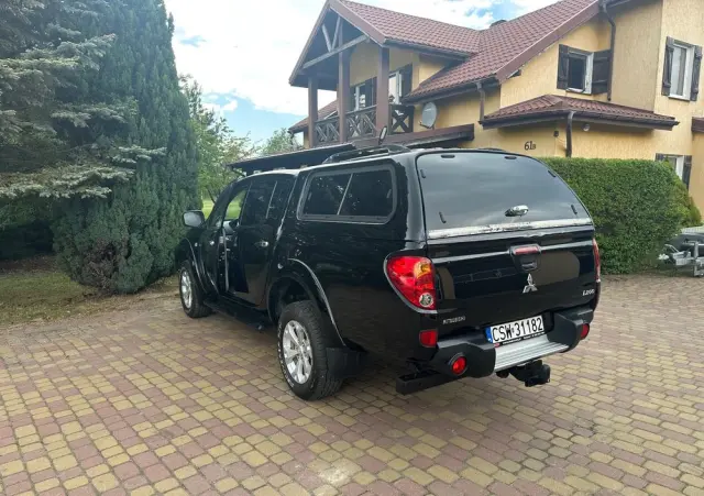 MITSUBISHI L200 Pick Up 4x4 S&S Double Cab SUV-Star