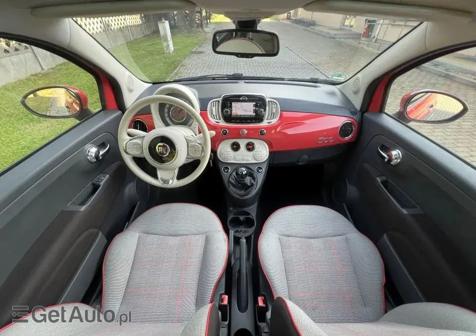 FIAT 500 1.2 8V Lounge Euro6